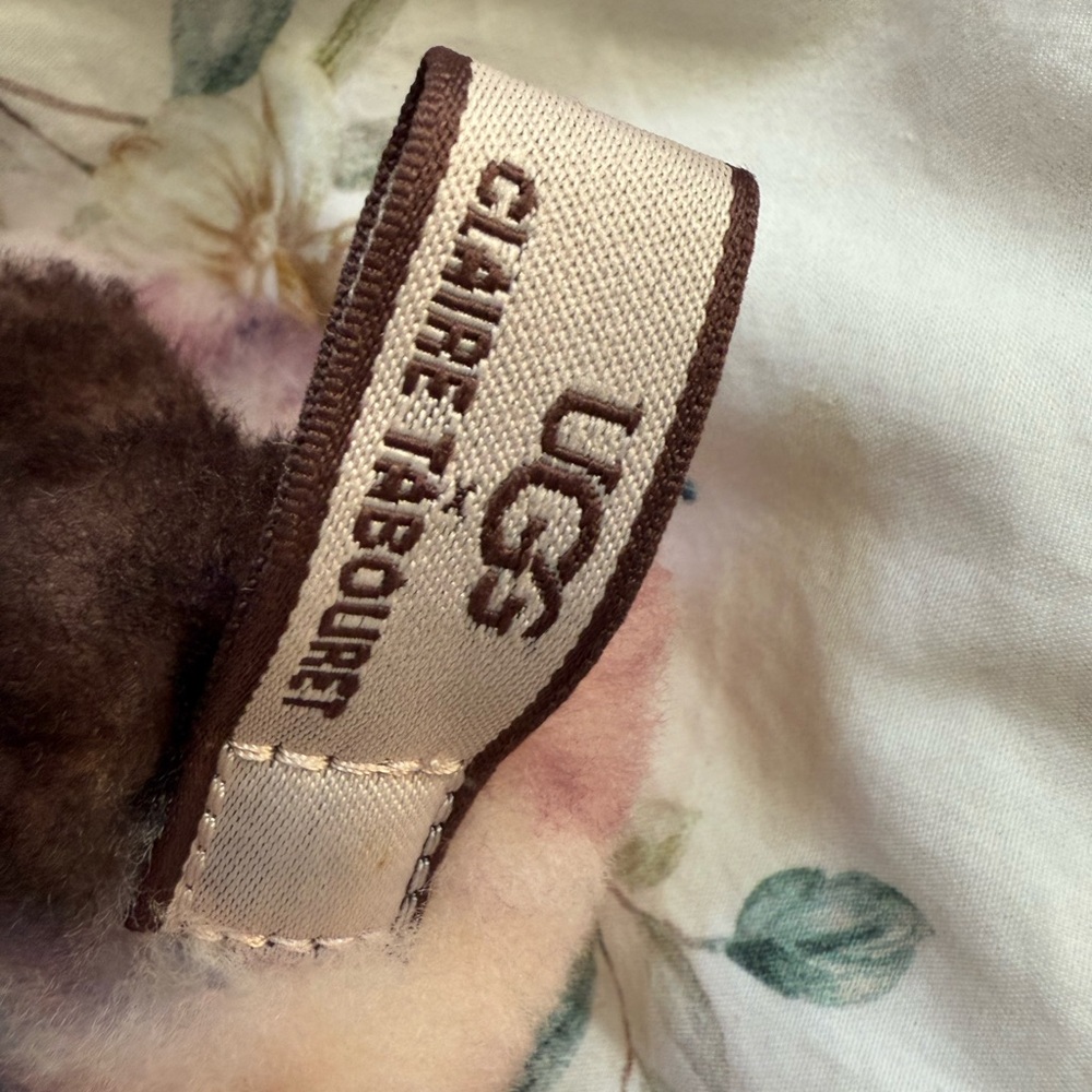 UGG boots - Picture 4 of 4